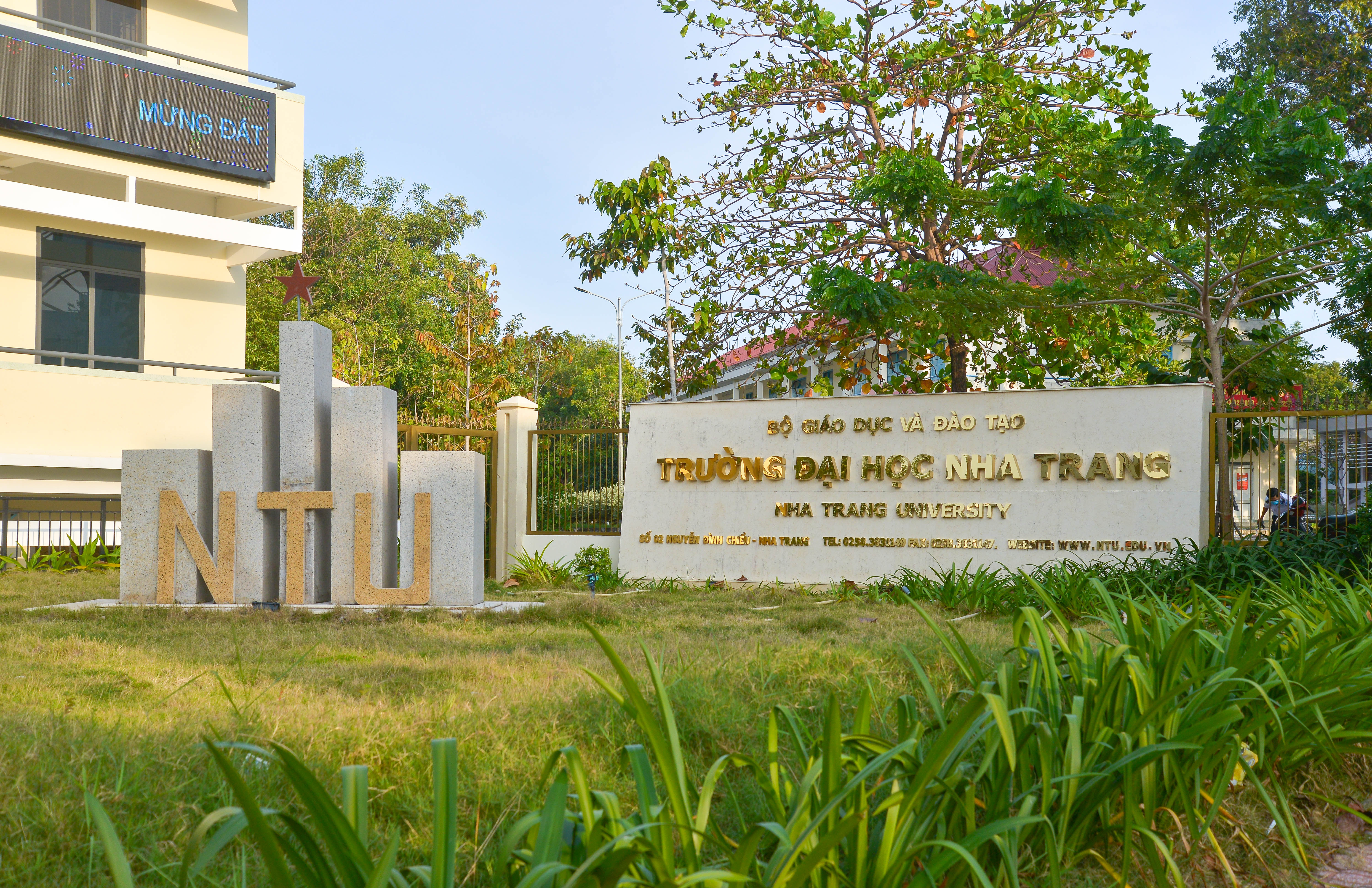 Hành trình 50 năm xây dựng và phát triển Trường Đại học Nha Trang tại tỉnh Khánh Hòa (04/10/1976 - 04/10/2026)