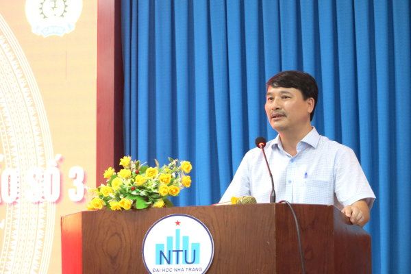 Trường Đại học Nha Trang ủng hộ hơn 300 triệu đồng cho các tỉnh bị thiệt hại do cơn bão số 3